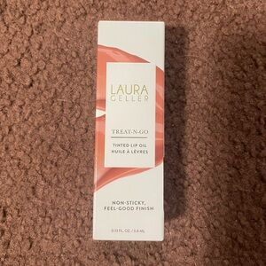 Laura Geller lip oil tint